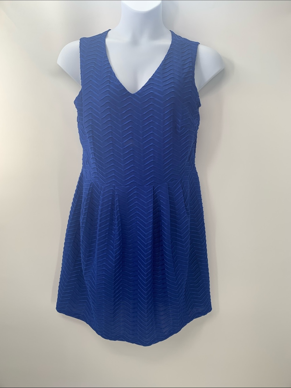 Enfocus Women Blue Sleeveless Chevron Textured V-Neck Dress Size 14W
